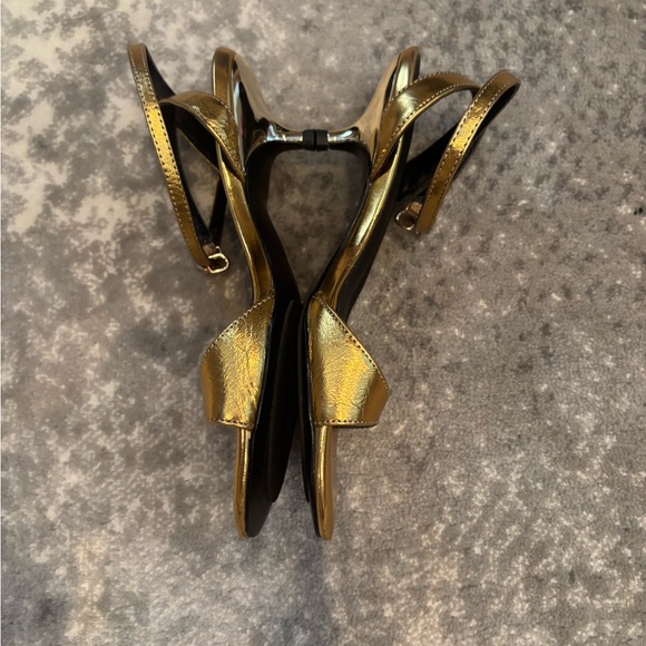 MUYISEXI Genuine Leather Gold Kitten Heels - Picture 5 of 11